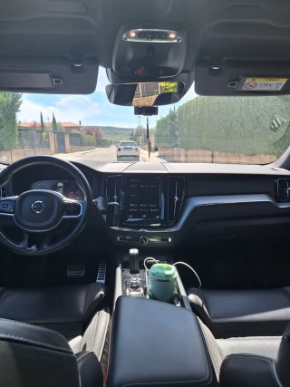 Volvo XC60 R-Design