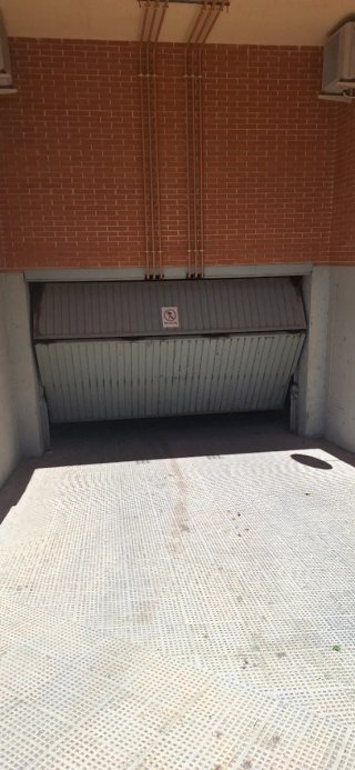2 plazas de garajes