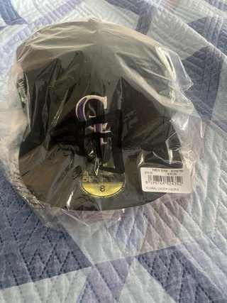 Gorra New Era CR Morado Negro Talla 8
