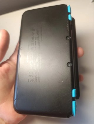 Nintendo 2DS XL Nero e Blu