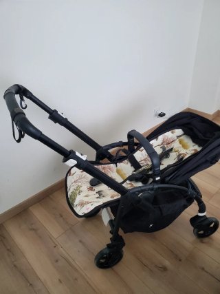 Bugaboo Bee 6 negro+capazo+acesorios.