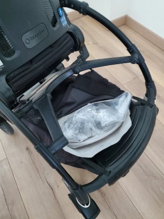 Bugaboo Bee 6 negro+capazo+acesorios.