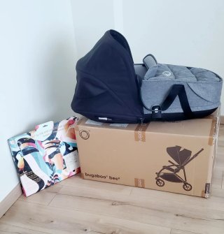 Bugaboo Bee 6 negro+capazo+acesorios