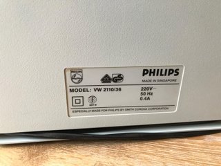 Máquina de escribir eléctrica Philips