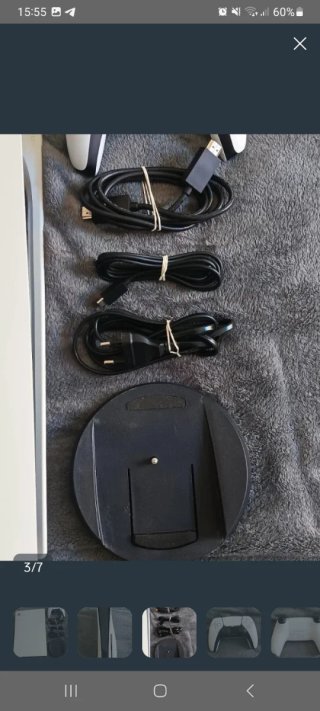 Playstation 5 con controller e 2 giochi