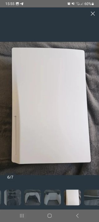 Playstation 5 con controller e 2 giochi