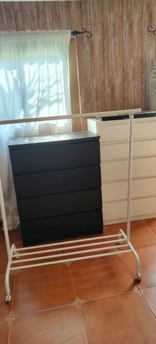 Cómoda Ikea Malm Negra y burro