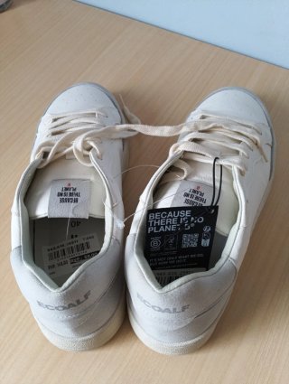 Deportivas Ecoalf Blancas y Grises sin estrenar