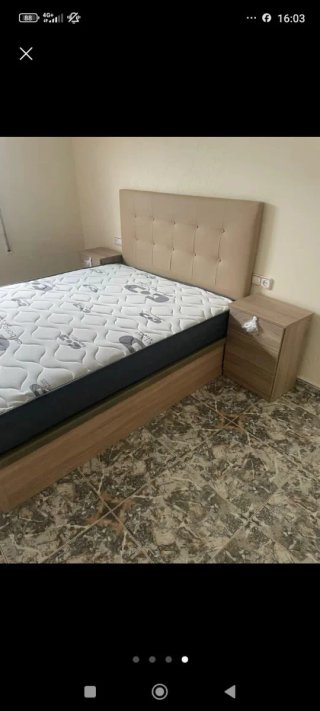 Canapés y colchones nuevos