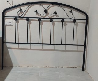 Cabecero de forja negro