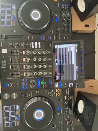 Mesa de mezclas Pioneer DJ XDJ-AZ