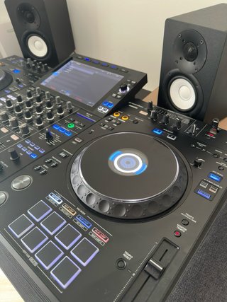 Mesa de mezclas Pioneer DJ XDJ-AZ