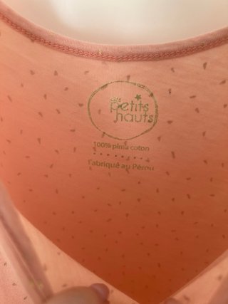 Top rosa Les petits hauts con brillos