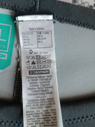 Pantaloncini da sub/surf taglia XL