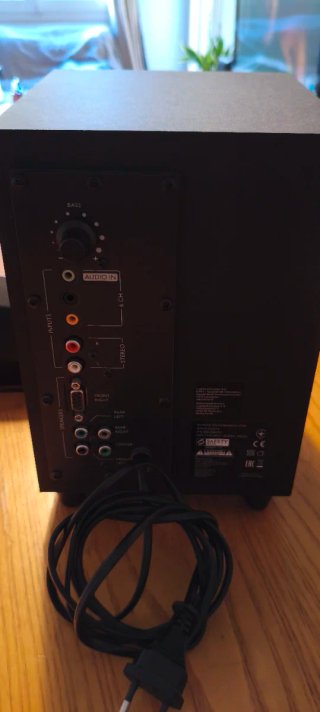 Altoparlanti Logitech 5.1 Nero