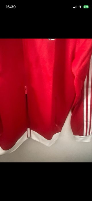 Chaqueta Adidas Clásica Roja Talla L y Xl
