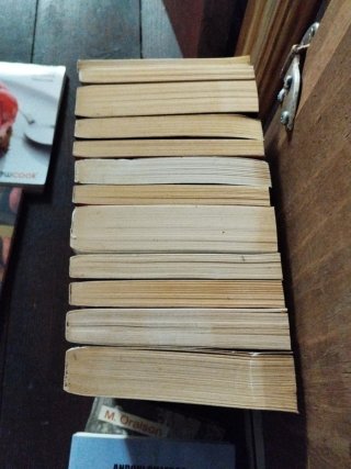 Novelas de aventuras e históricas. 2€ cada 1