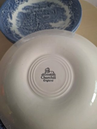 Platos hondos Churchill porcelana inglesa