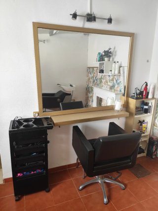 Lavacabezas y asiento peluquería