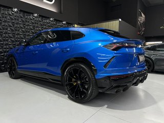 Lamborghini Urus 2021