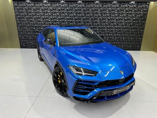 Lamborghini Urus 2021