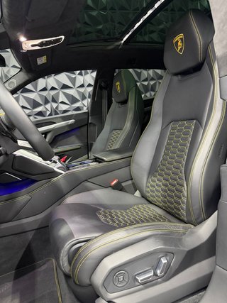 Lamborghini Urus 2021