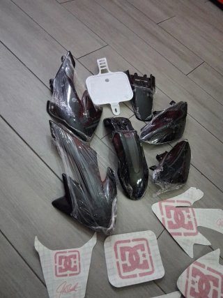 carcasas + pegatinas DC  Pitbike motocroos