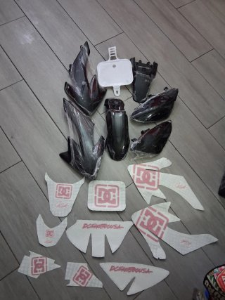 carcasas + pegatinas DC  Pitbike motocroos