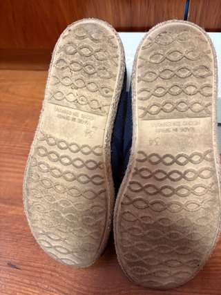 Zapatillas lino con suela Alpargata, talla 34.