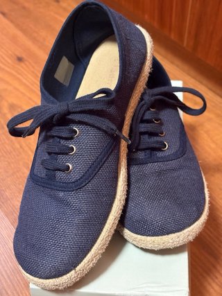 Zapatillas lino con suela Alpargata, talla 34.