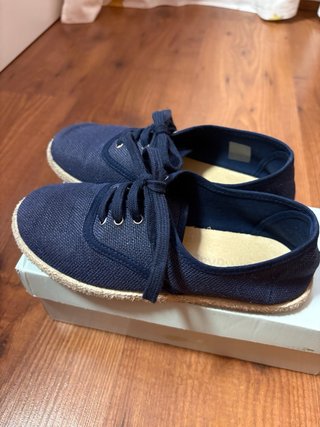 Zapatillas lino con suela Alpargata, talla 34.