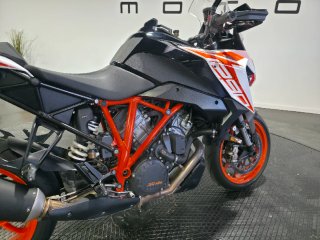 KTM 1290 Super Duke GT Negra/Naranja