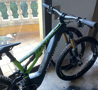 Specialized Turbo Levo Carbono