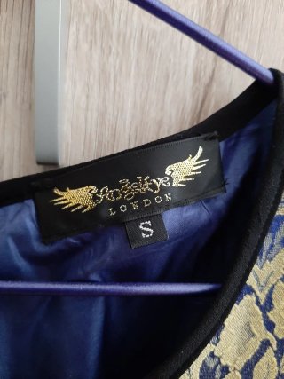 Vestido estampado floral talla S