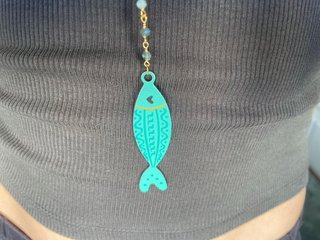 Collana con ciondolo pesce azzurro