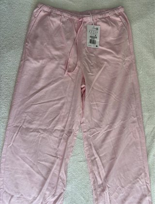 Pantalón rosa fino ancho cintura elástica talla XL
