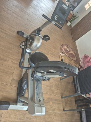 Bicicleta Estática DKN RB-3 Reclinable