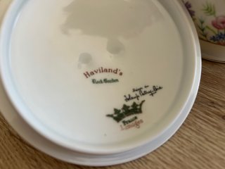 Tetera y azucarero Limoges Haviland floral