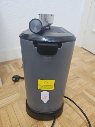 Cafetera Cecotec Negra