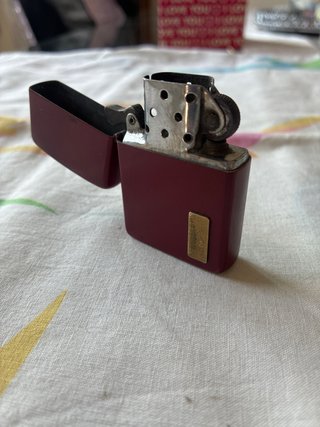 Zippo Vintage Rosso