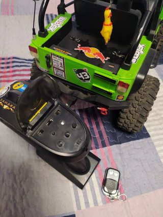 Coche RC Jeep Verde