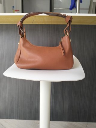 Bolso Cats Madrid Marrón Piel.25x14x7