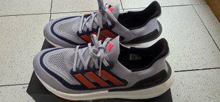 Adidas Ultraboost Light Gris Naranja