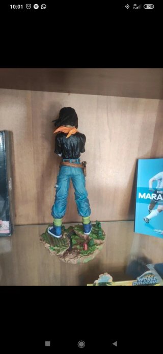 Action Figure Dragonball C17 con base