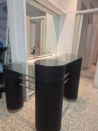 Mostrador de peluqueria, con llave