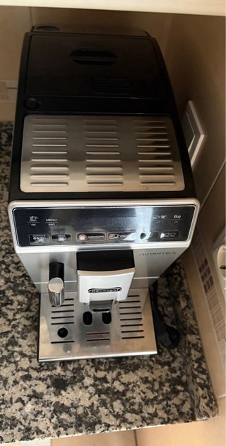 Cafetera DeLonghi Auténtica Cappuccino