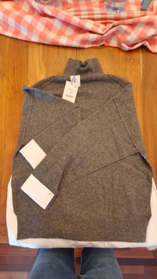 Jersey de punto gris cuello alto talla L