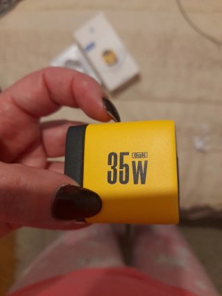 Cargador ASOMETECH 35W USB-C PD Amarillo,nuevo sin