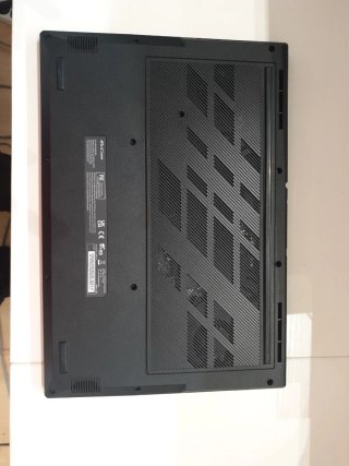 Portátil Pccom Ryzen 7 RTX 5050 Negro