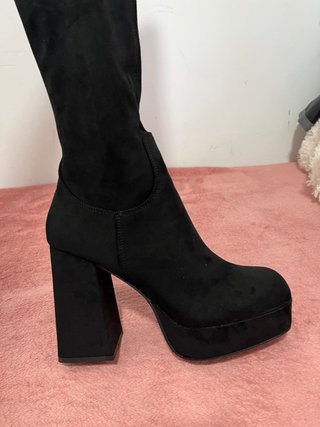 Stivali alti neri con piattaforma